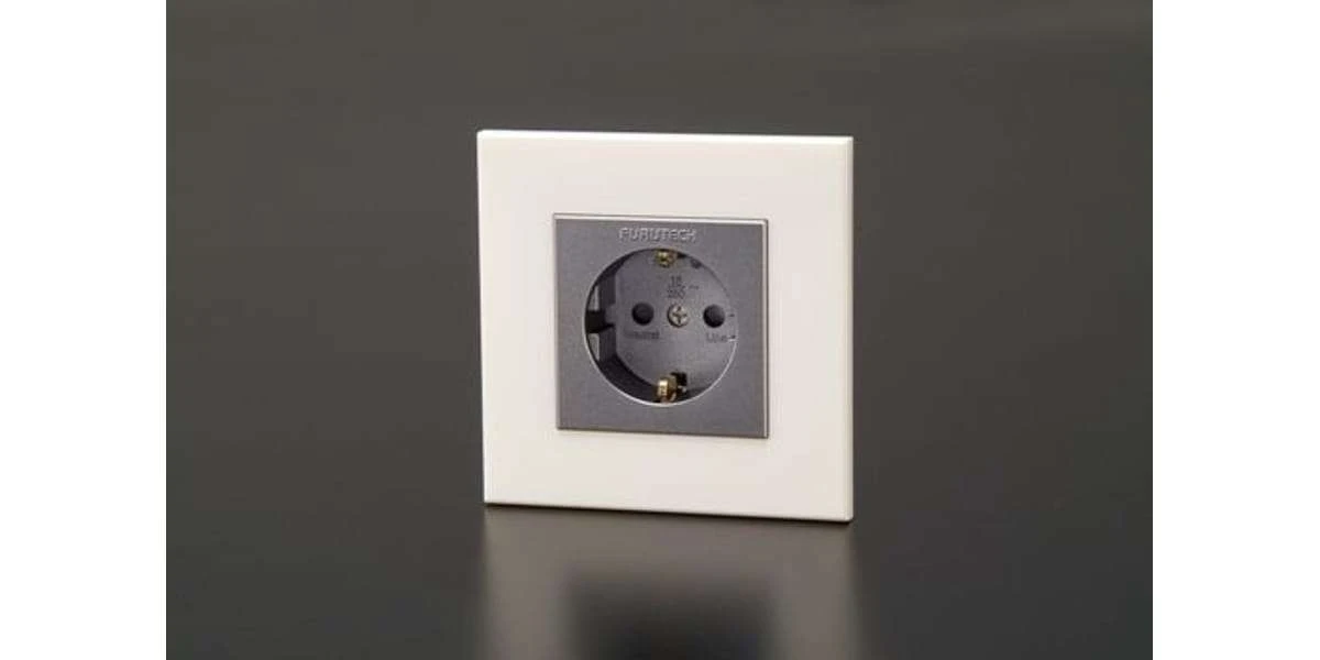 Connectiques électrique Furutech Fp-sws (g) 3 Connectiques électrique Furutech Fp-sws (g)