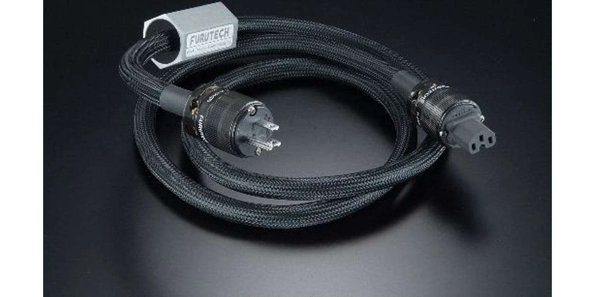 Connectiques électrique Furutech Power Ref.iii (fi-e35) 1,8m 3 Connectiques électrique Furutech Power Ref.iii (fi-e35) 1,8m