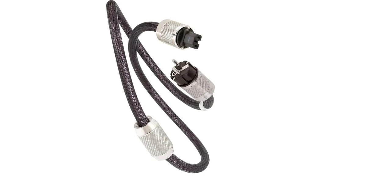 Connectiques électrique Furutech Powerflux-18e 1,8m 3 Connectiques électrique Furutech Powerflux-18e 1,8m