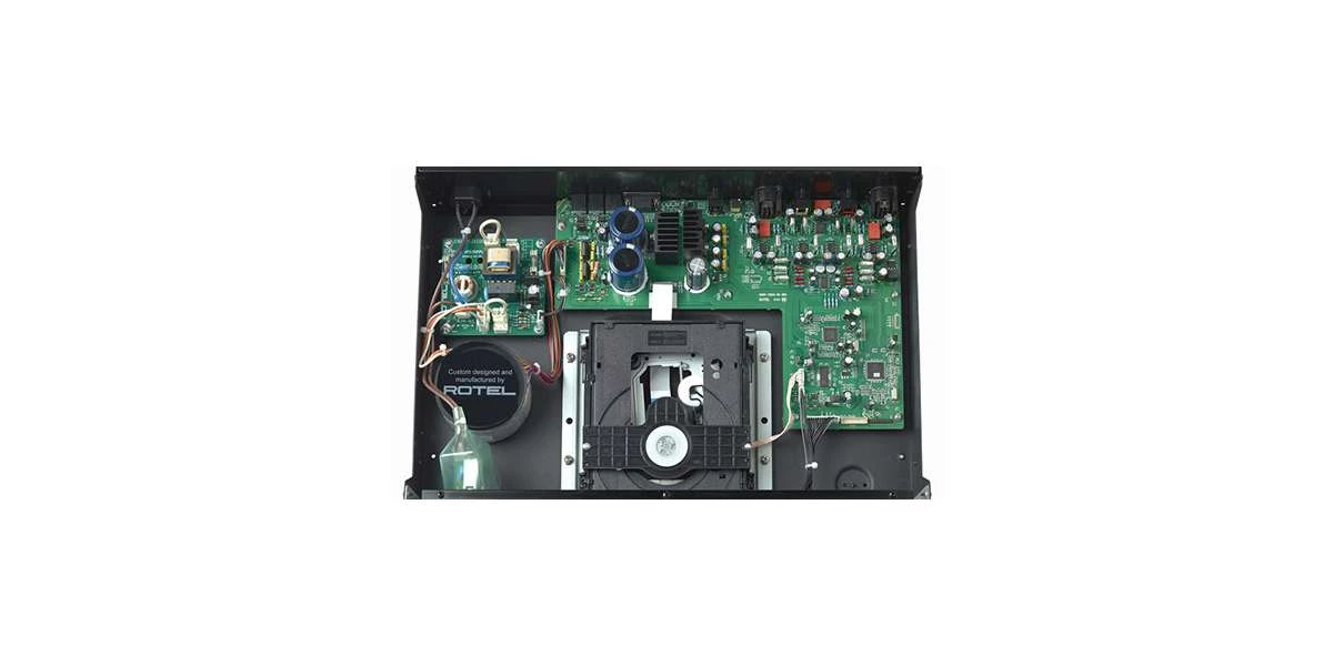 Lecteurs CD Rotel Rcd-1572 Silver 4 Lecteurs CD Rotel Rcd-1572 Silver – Image 2