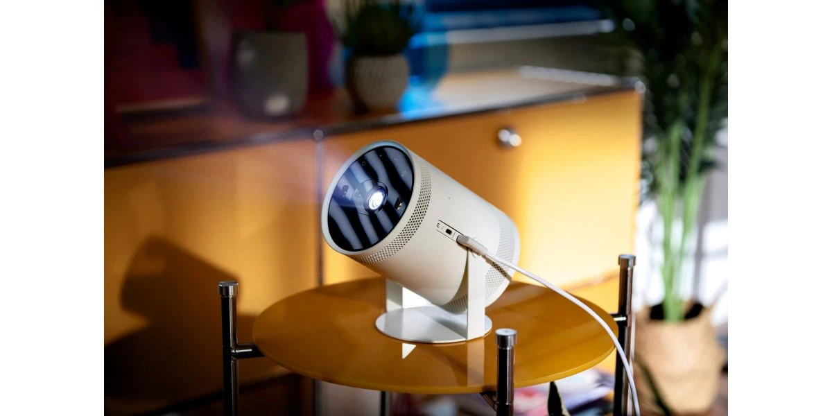 Vidéoprojecteurs Samsung Projecteur The Freestyle Lsp3 7 Vidéoprojecteurs Samsung Projecteur The Freestyle Lsp3 – Image 5