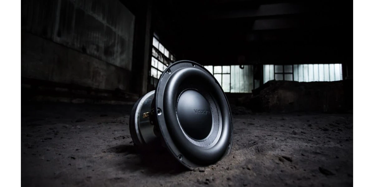 Caissons De Basses Velodyne Digital Drive 18 Plus Black Gloss Ebony 9 Caissons De Basses Velodyne Digital Drive 18 Plus Black Gloss Ebony – Image 7